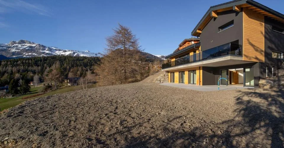 Crans-Montana. Maison individuelle neuve de 5.5 pièces au style résolument contemporain