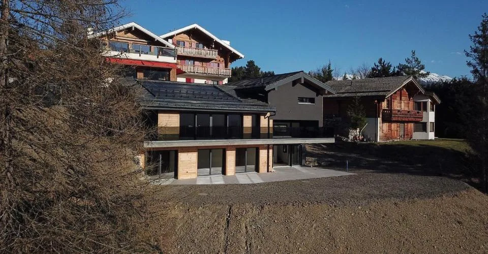 Crans-Montana. Maison individuelle neuve de 5.5 pièces au style résolument contemporain