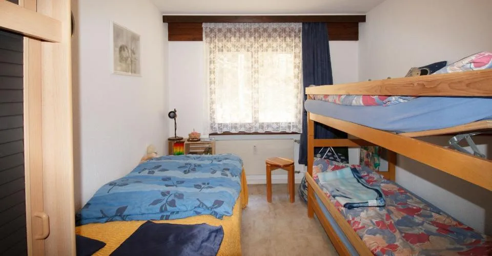 Appartement 4.5-12, appartement de 4.5 pièces de qualité au centre avec balcon et vue imprenable