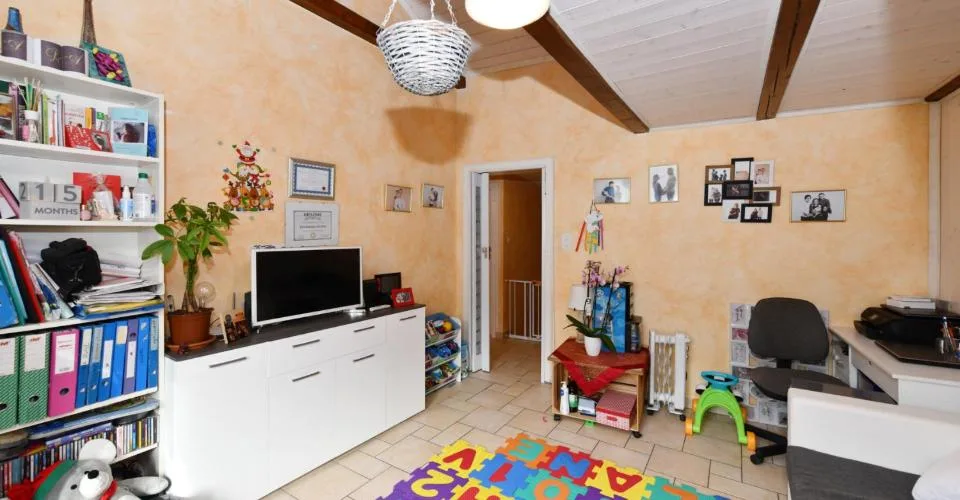 FULLY - BAISSE DE PRIX - CHARMANTE MAISON VILLAGEOISE 3.5 PIECES