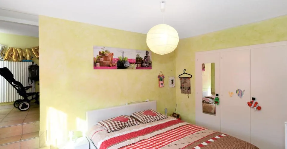 FULLY - BAISSE DE PRIX - CHARMANTE MAISON VILLAGEOISE 3.5 PIECES