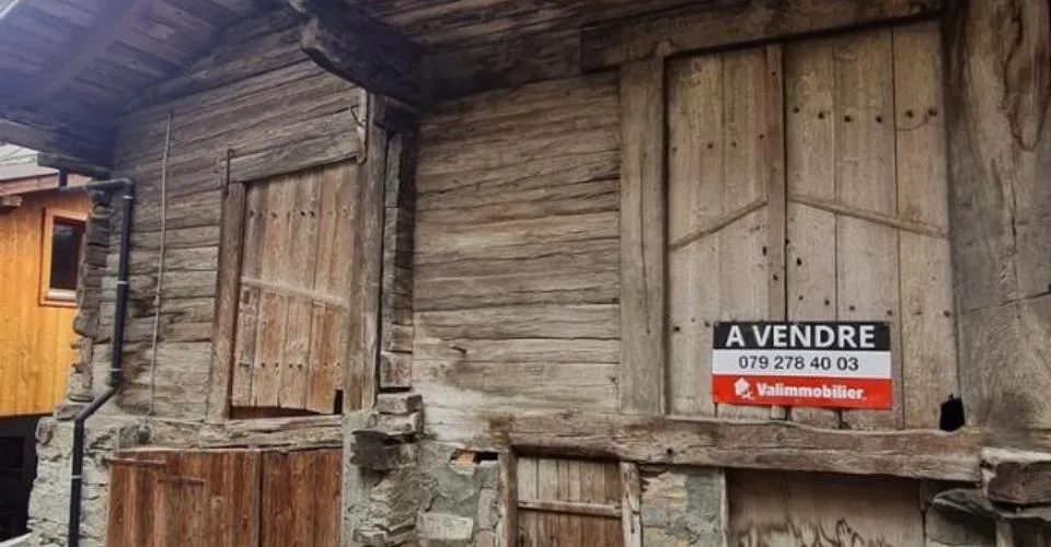 Une grange à rénover au coeur du village de Sembrancher