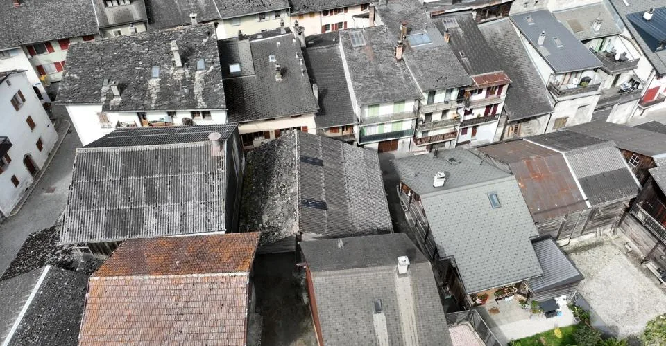 Une grange à rénover au coeur du village de Sembrancher