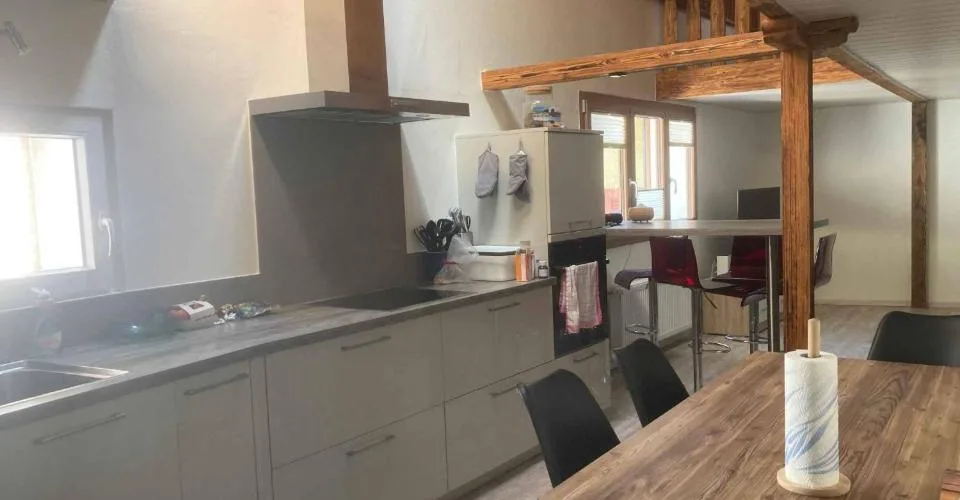 Maison de village totalement reconstruite.