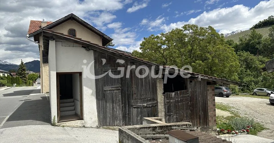 Maison villageoise à rénover à Champlan (Grimisuat)