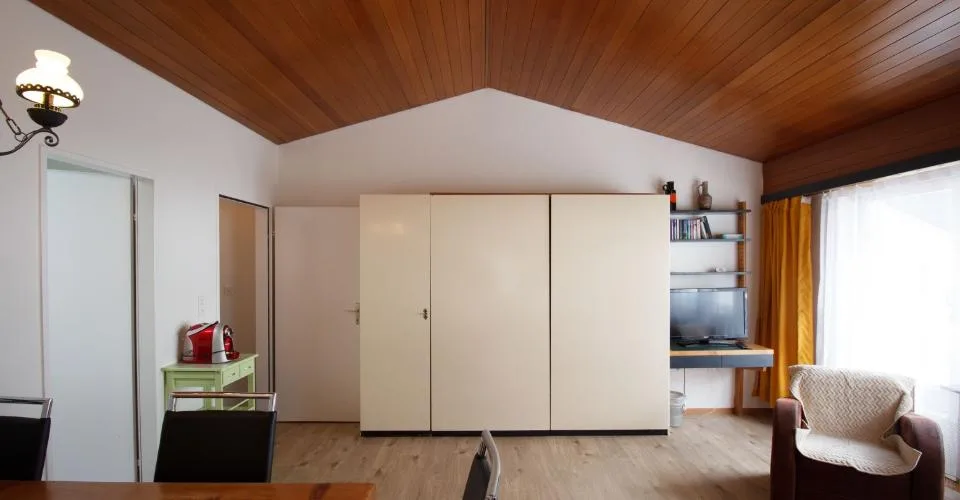 Maison CH-01, immeuble d'appartements de qualité au centre avec 19 logements et une vue imprenable