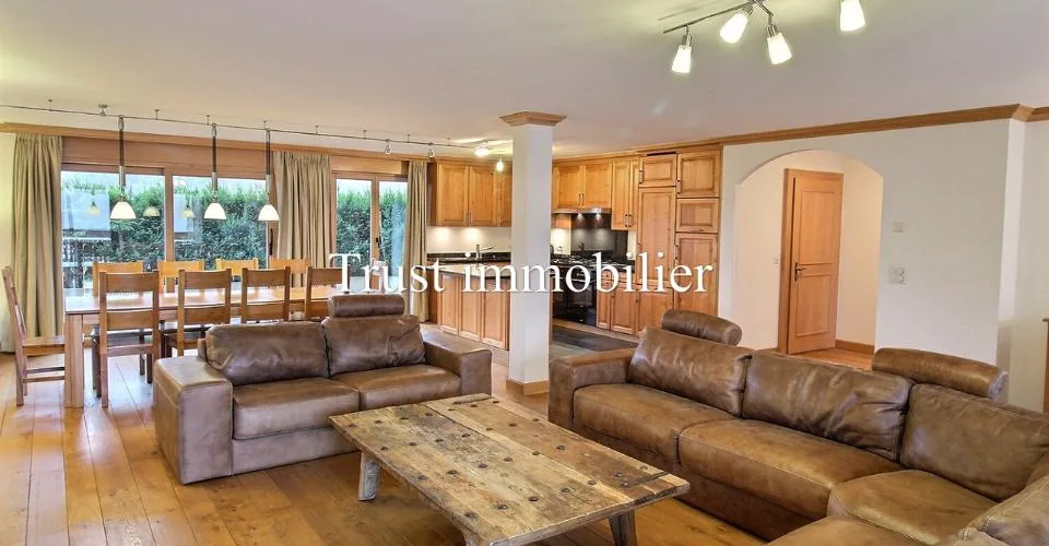 5003. Double appartement en RdC au centre de Crans – Foto 11 von 13