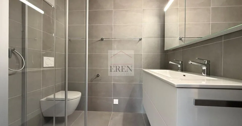 Superbe Appartement 3,5 pièces avec grand balcon-terrasse de 40m2 au 2ème étage – foto 10 di 13