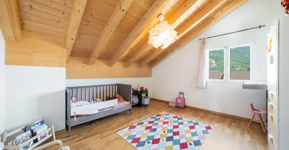 SPACIEUSE VILLA MITOYENNE - JARDIN, TERRASSE - GARAGE - EN EXCLUSIVITÉ