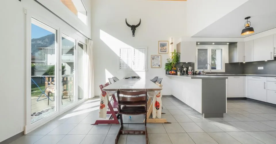 SPACIEUSE VILLA MITOYENNE - JARDIN, TERRASSE - GARAGE - EN EXCLUSIVITÉ