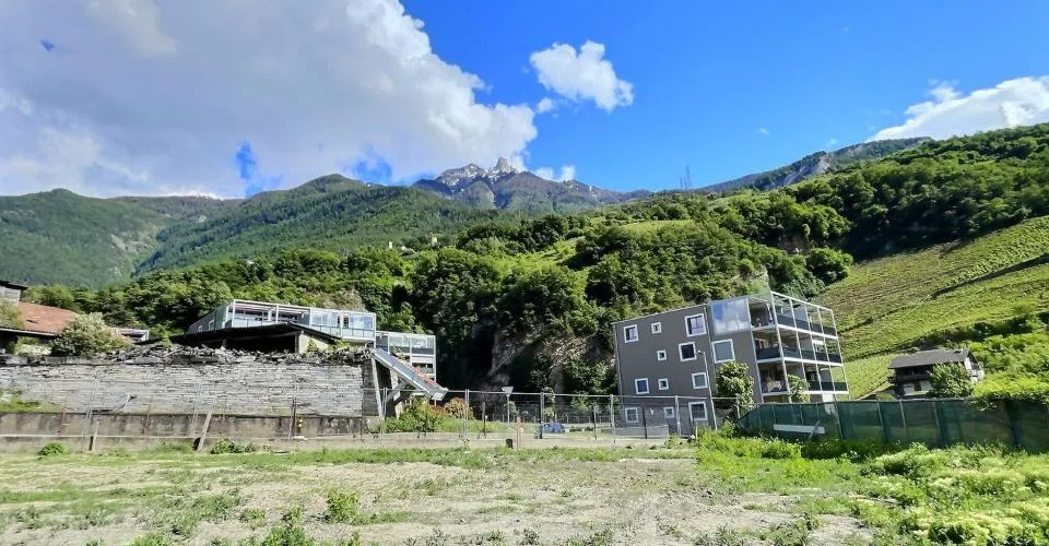 Belle villa jumelée de 4.5 pièces à Saxon en Valais