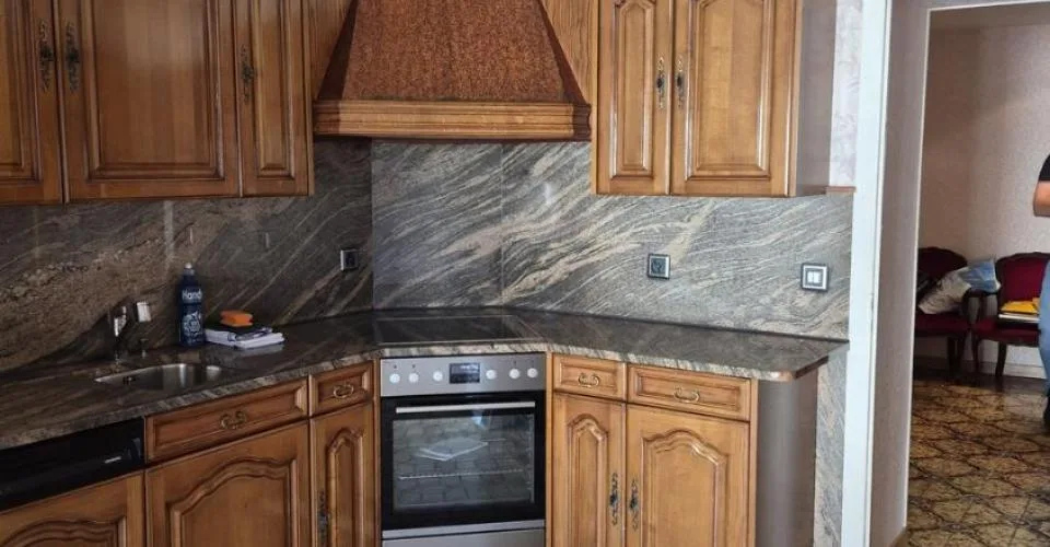 Vente en bloc de deux lots grand 3 pièces et un grand 1pièce 1-2