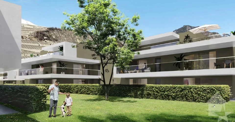 Bel attique de 4.5 pièces de 150 m2 avec terrasse