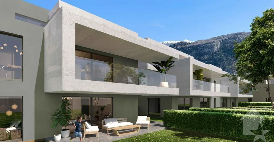 Bel attique de 4.5 pièces de 150 m2 avec terrasse