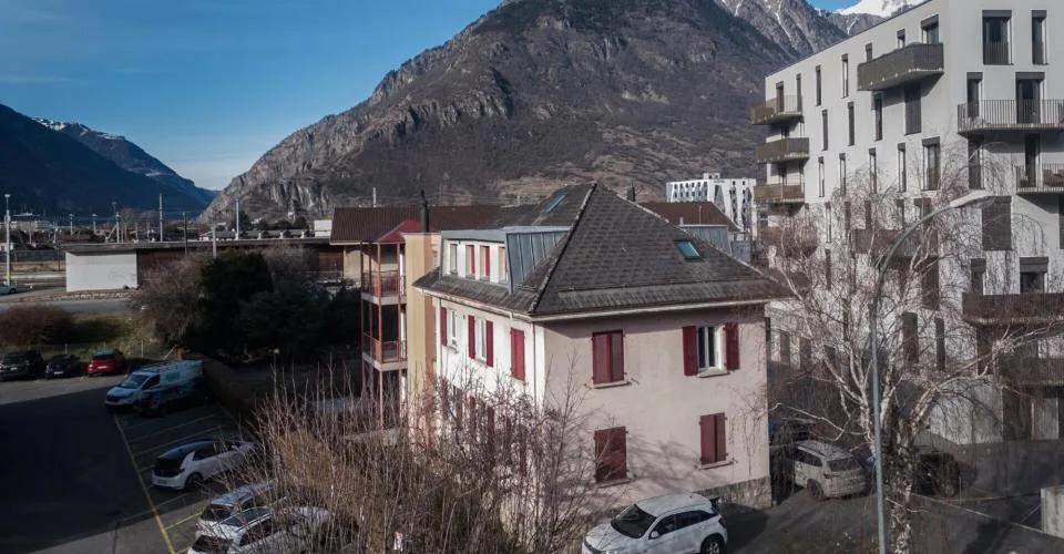 Immeuble de rendement constitué en PPE - 3 appartements loués à proximité de la gare de Martigny