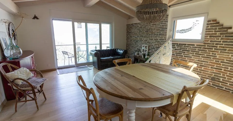 Magnifique attique en duplex de 4,5 pces d'une surface de 118m2 hab – Foto 5 von 13