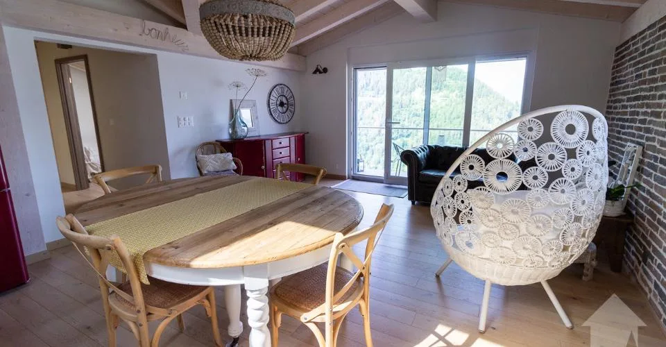 Magnifique attique en duplex de 4,5 pces d'une surface de 118m2 hab – Foto 4 von 13