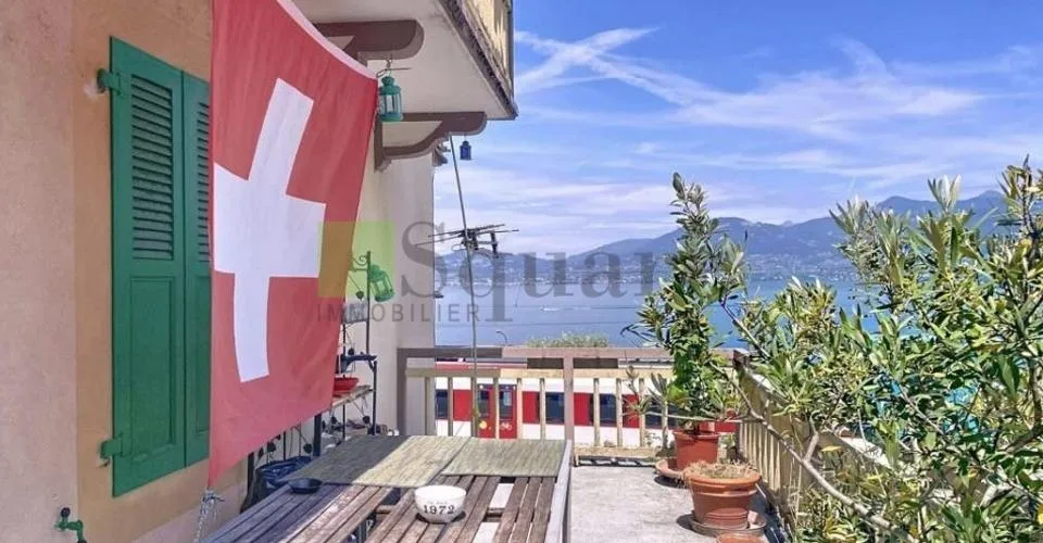 Maison locative avec vue panoramique sur le lac Léman