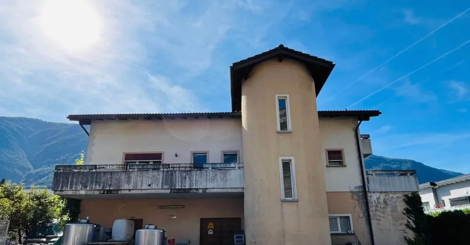 Rare ! Maison atypique avec fort potentiel de transformation
