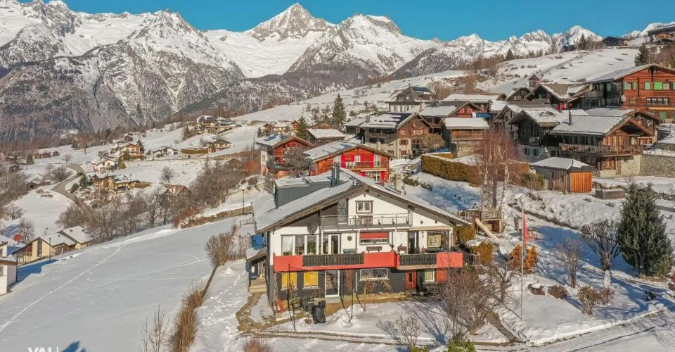 Immeuble d'appartements avec 4 unités résidentielles spacieuses – foto 13 di 13