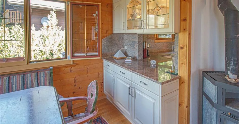 CHALET à St Barbara, 6.5 pièces avec superbe vue, de grande qualité et situation très calme