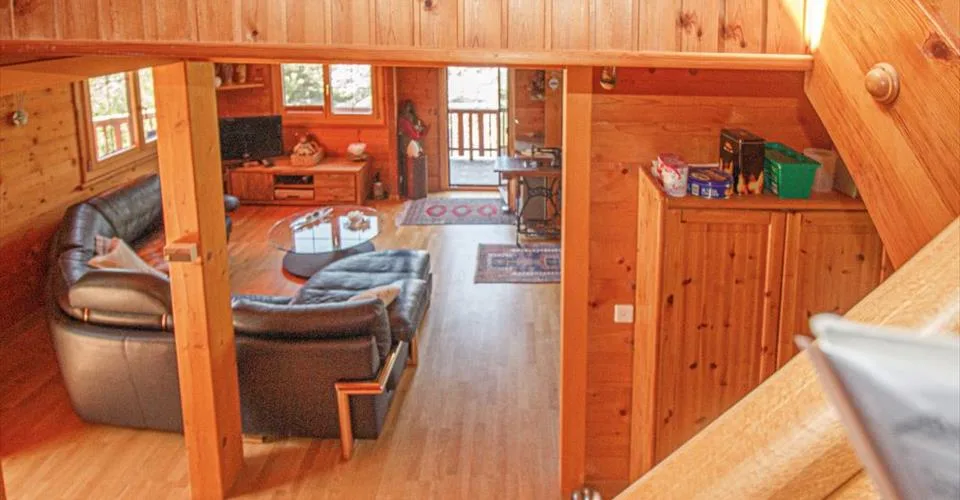 CHALET à St Barbara, 6.5 pièces avec superbe vue, de grande qualité et situation très calme