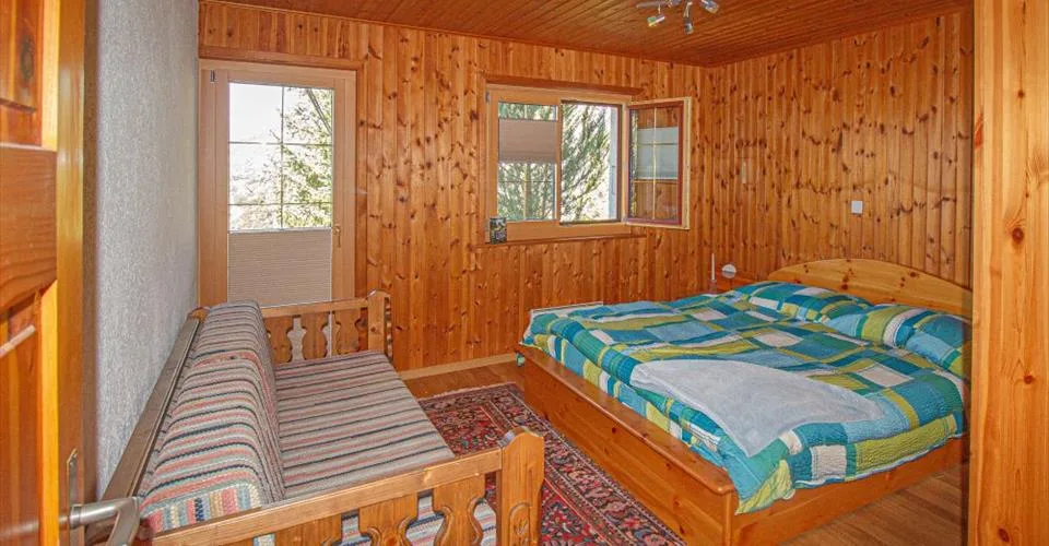 CHALET à St Barbara, 6.5 pièces avec superbe vue, de grande qualité et situation très calme
