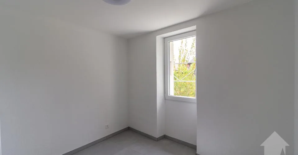Immeuble de rendement de 4 appartements entièrement rénové en 2026