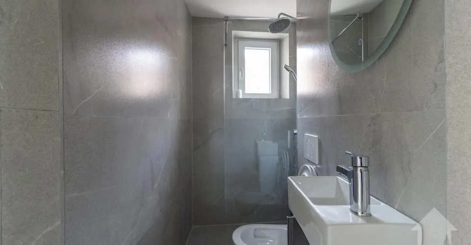 Immeuble de rendement de 4 appartements entièrement rénové en 2026