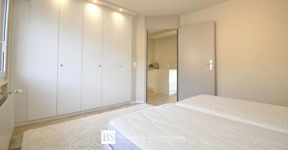 Superbe 2.5 p rénové et meublé, plein centre, rue du Prado – Foto 6 von 8