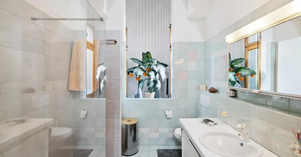 Villa d'Exception avec vue Panoramique & Élégance Contemporaine – Foto 10 von 11