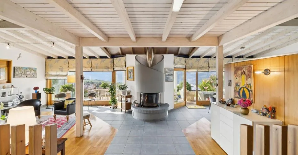 Villa d'Exception avec vue Panoramique & Élégance Contemporaine – Foto 3 von 11
