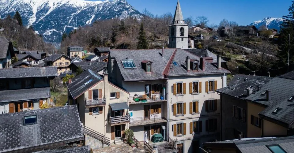 Maison familiale en PPE au centre de Salvan
