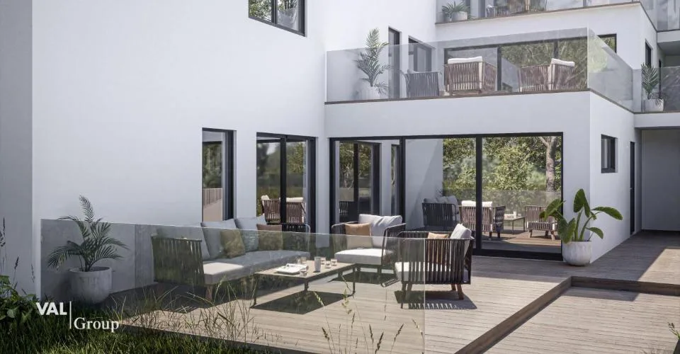 Terrain constructible pour 3 maisons unifamiliales avec projet de construction approuvé