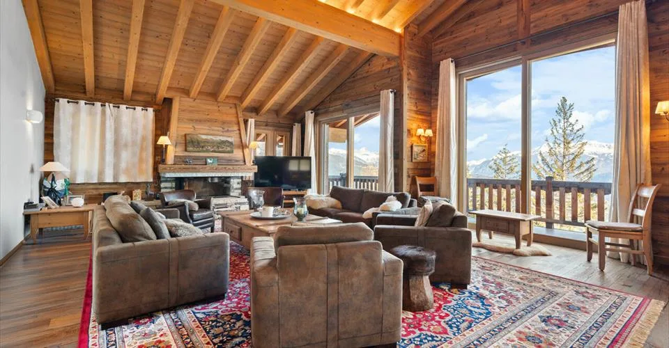 Spacieux chalet haut de gamme au cœur d'Anzère