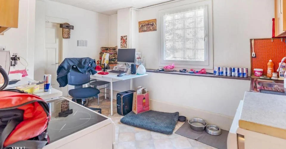 Appartement 3,5 pces dans les combles, à rénover