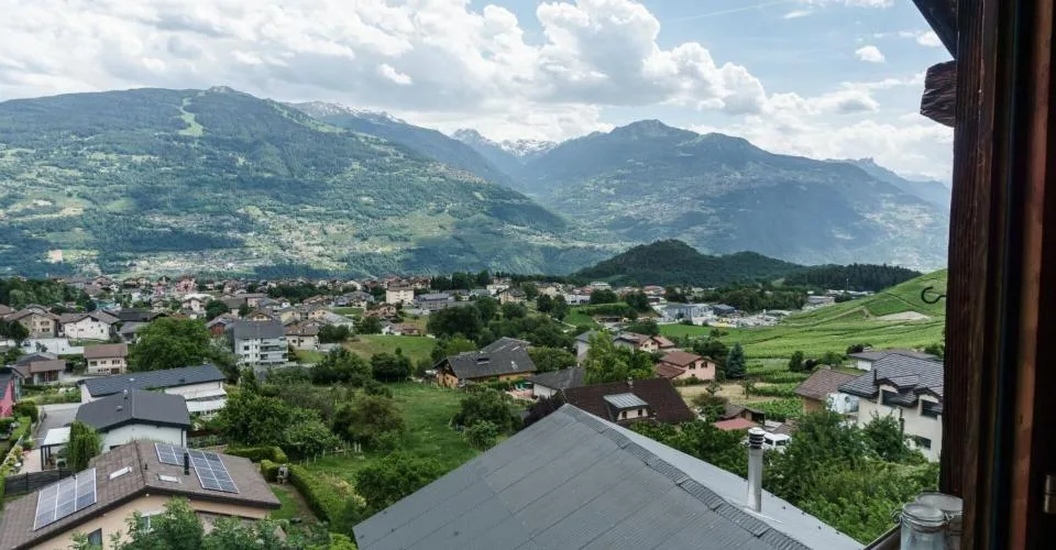 Maison de village avec trois logements à Savièse