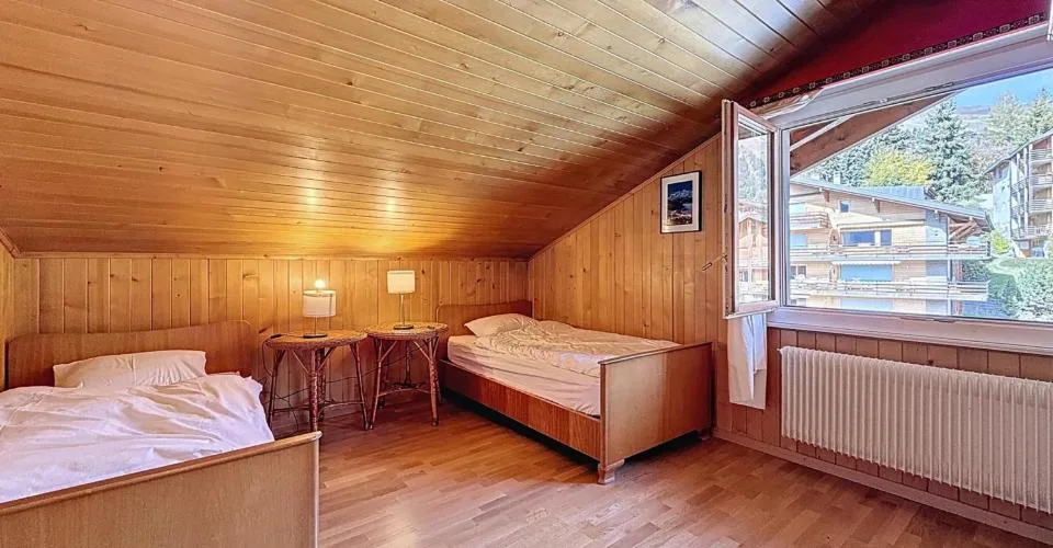 A VENDRE 5 PIECES A VERBIER