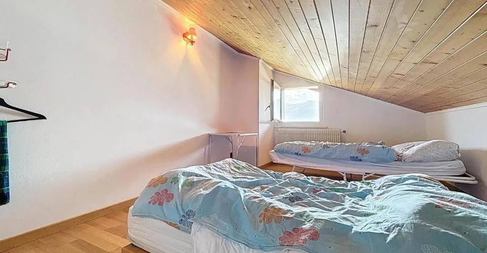 A VENDRE 5 PIECES A VERBIER