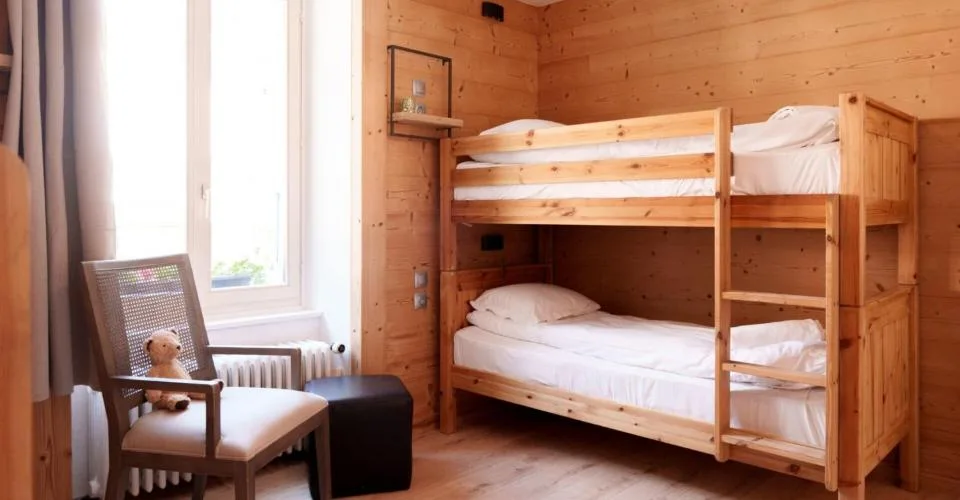 Appartement 4 pièces duplex en attique au Châtelard - Un pied-à-terre alpin au coeur d'une région prisée copie