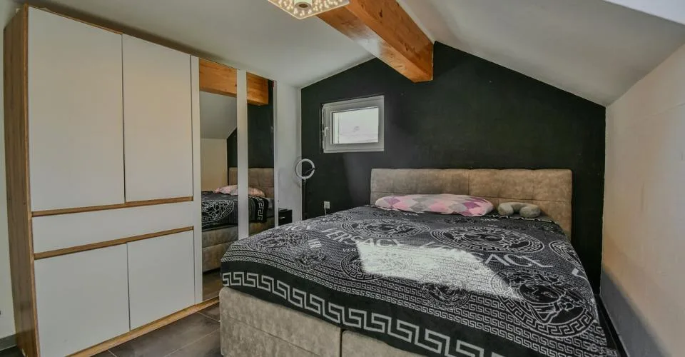 Grande maison familiale avec appartement attenant à Dorénaz