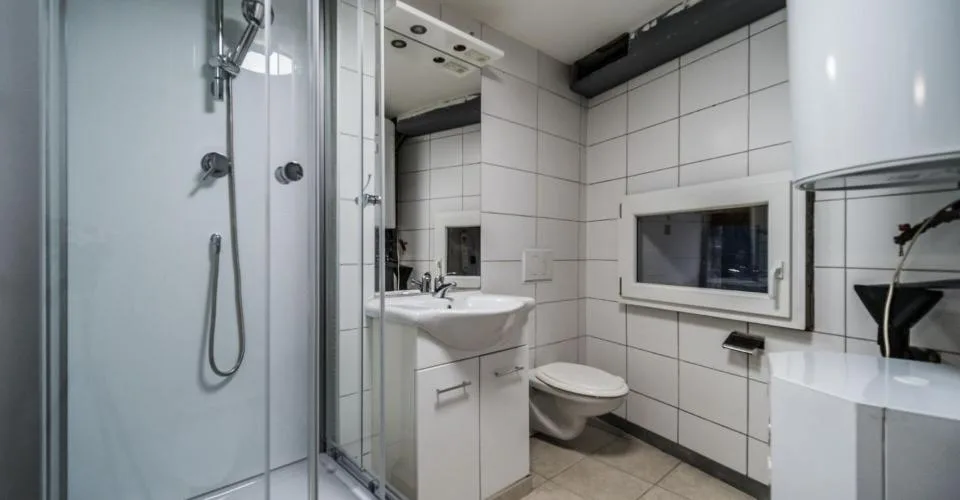 Petite maison villageoise constitutée de deux studios