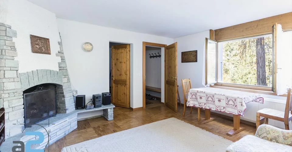 Au coeur de Crans et en bordure du golf, chalet de deux logements – Foto 13 von 13