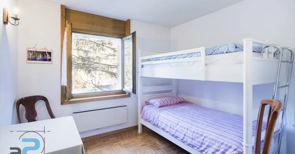 Au coeur de Crans et en bordure du golf, chalet de deux logements – Foto 12 von 13
