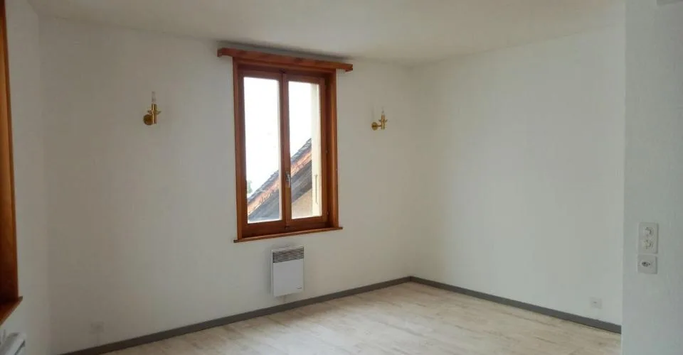 Petit immeuble de rendement au coeur de Fully – Foto 2 von 13