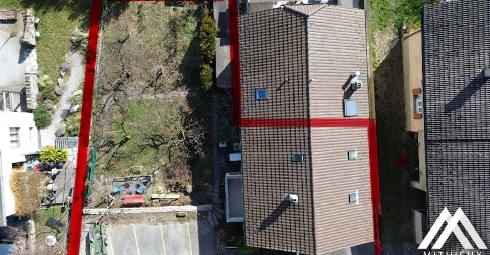 Le Charme de Châtaignier : Maison villageoise à fort potentiel et vue dégagée