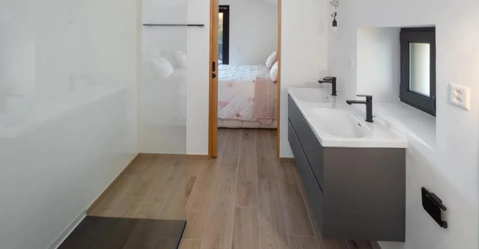 Chalet moderne à Crans-Montana avec vue imprenable – Foto 8 von 12