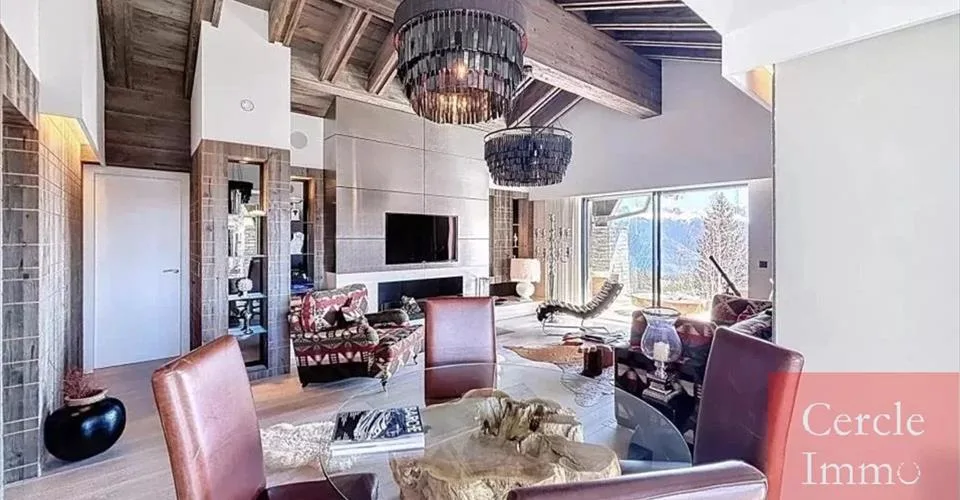 Chalet d'exception de 1 788 m2 à Crans-Montana
