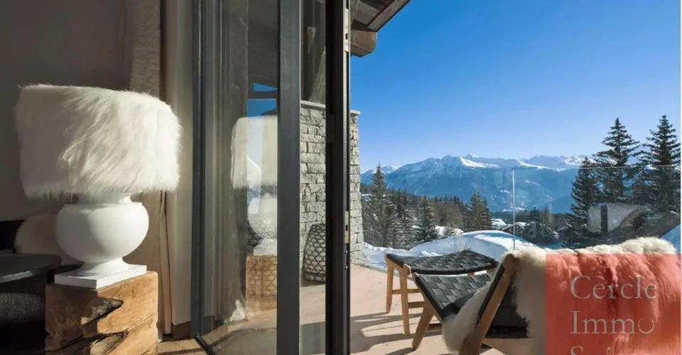 Chalet d'exception de 1 788 m2 à Crans-Montana