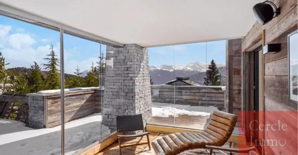 Chalet d'exception de 1 788 m2 à Crans-Montana